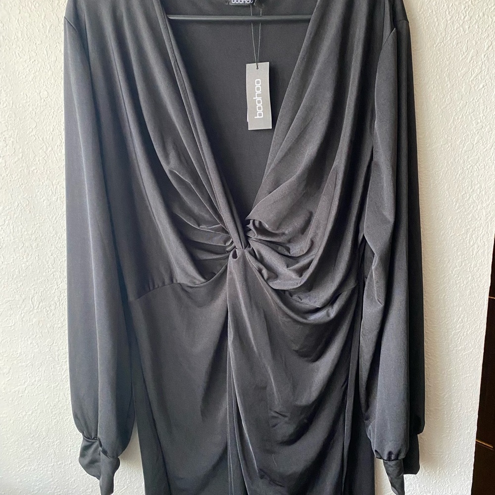 Boohoo Charcoal V-Neck Dress
